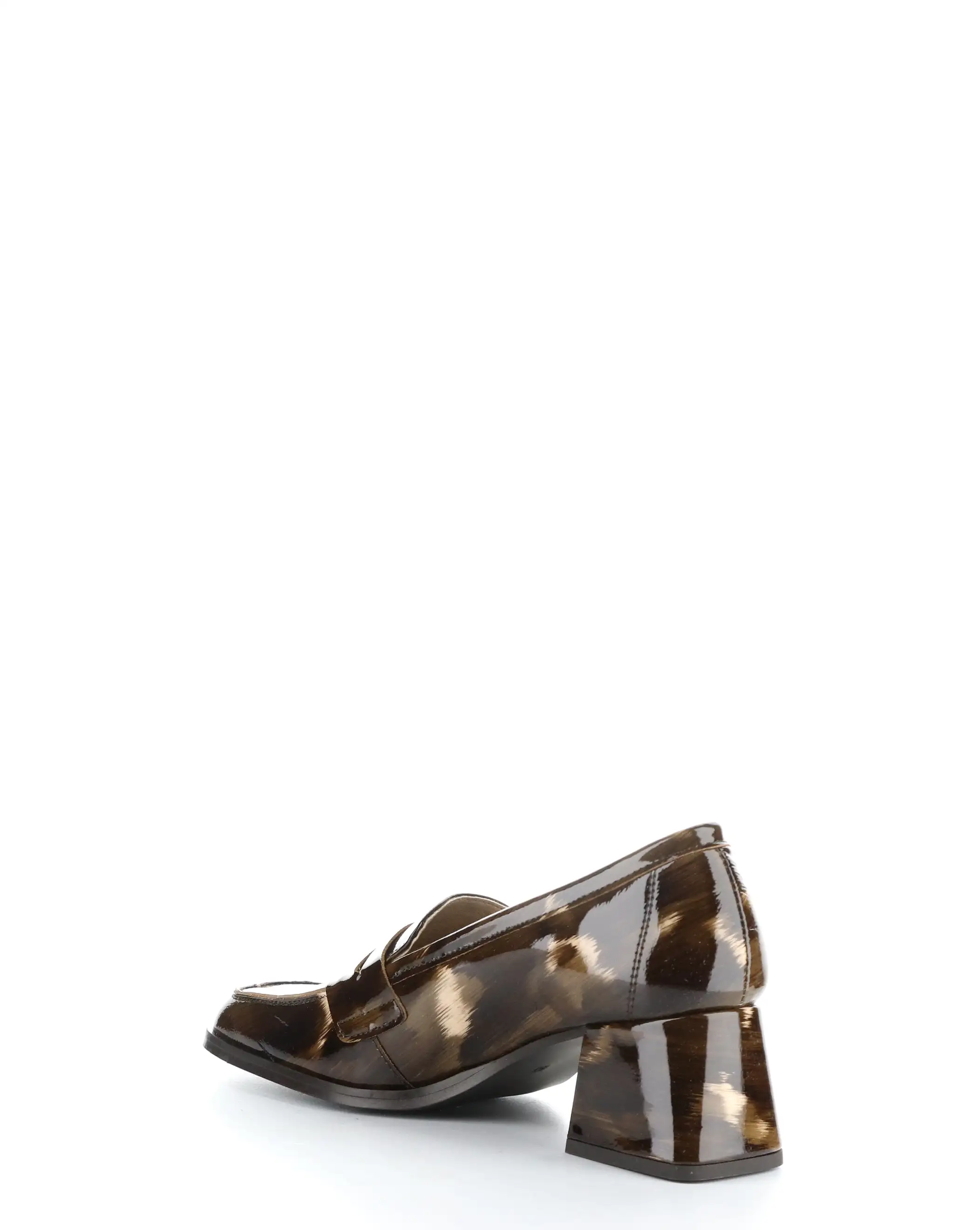 AMALIE HUESO BROWN Slip-on Shoes