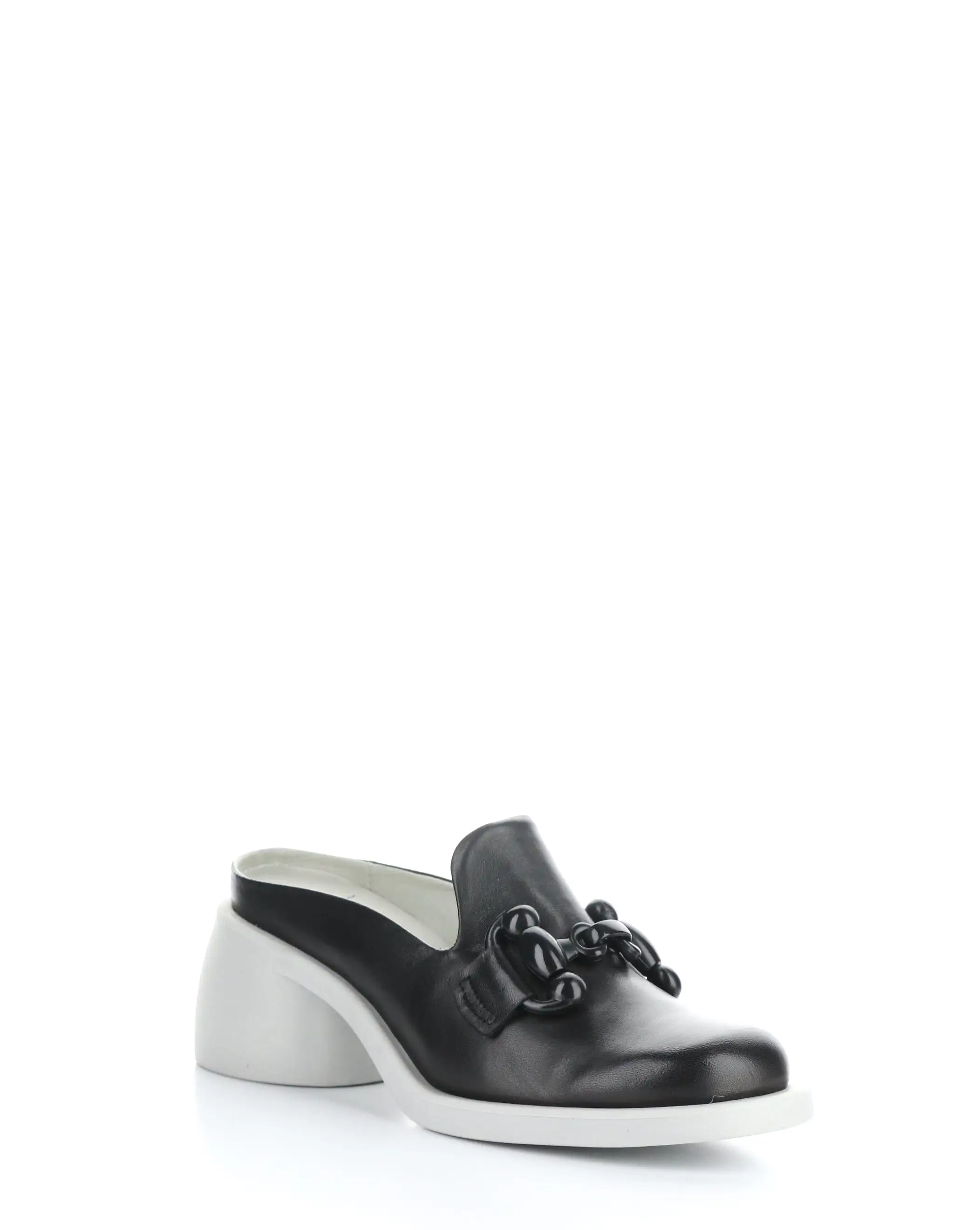 HAMI045FLY 002 BLACK Round Toe Shoes