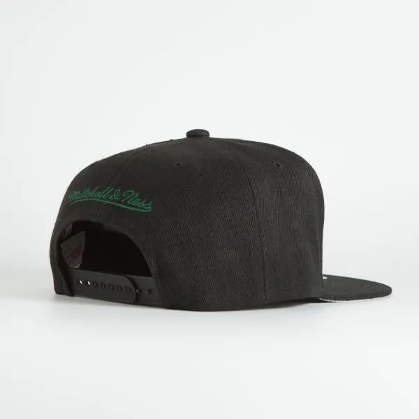 MITCHELL & NESS - Accessories - Milwaukee Bucks Basic Snapback - Black