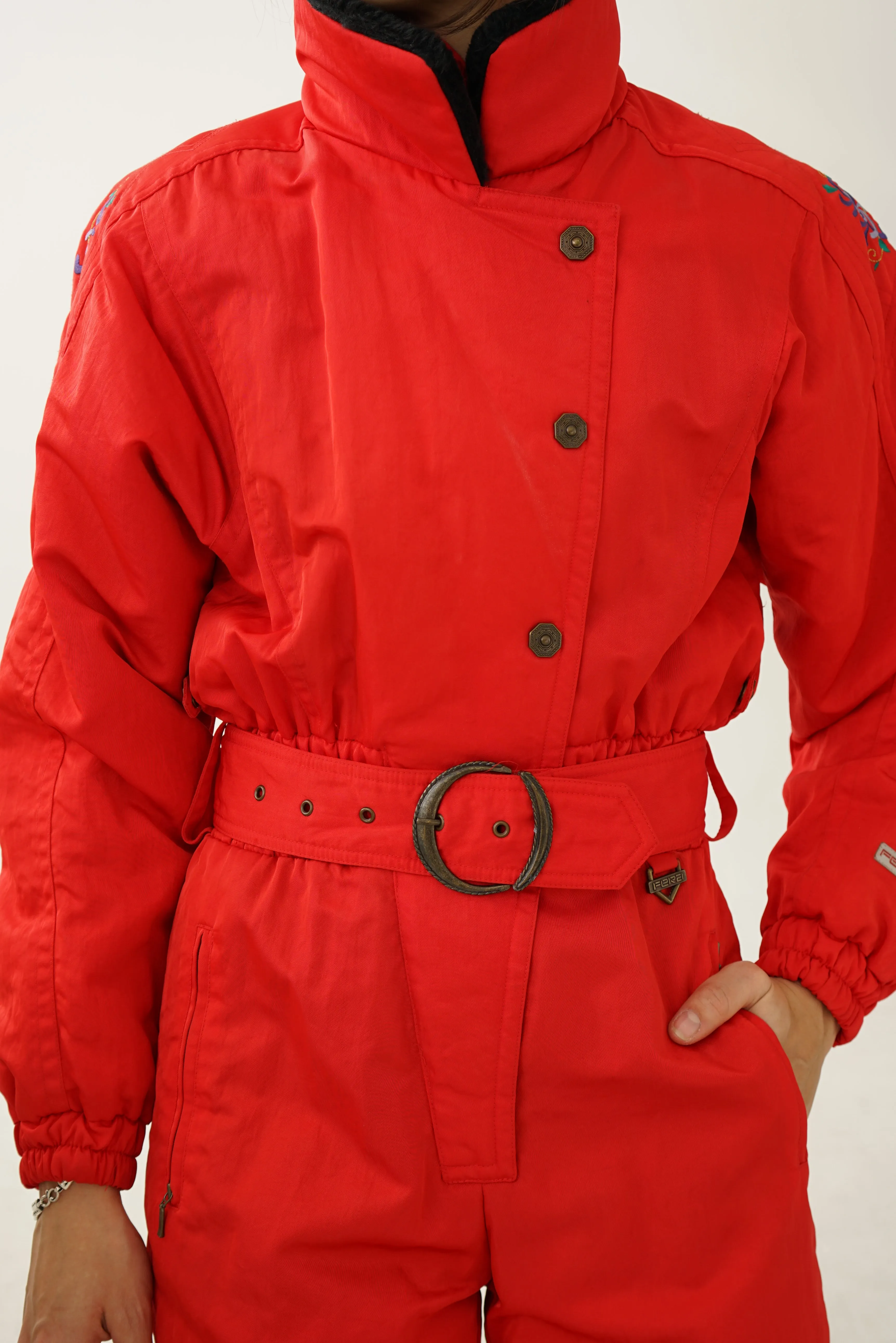 Vintage one piece Fera ski suit, snow suit rouge avec faux et broderie taille 8